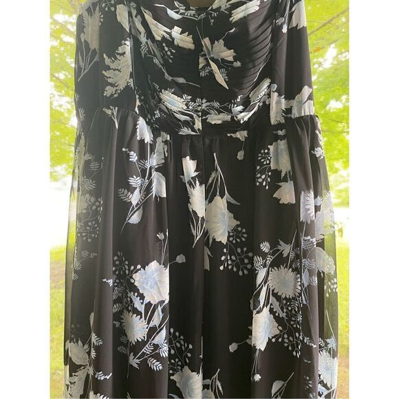 Torrid Black & Blue Floral Maxi Chiffon Pleated Dress Sz 00 M/L 10 - Picture 4 of 10